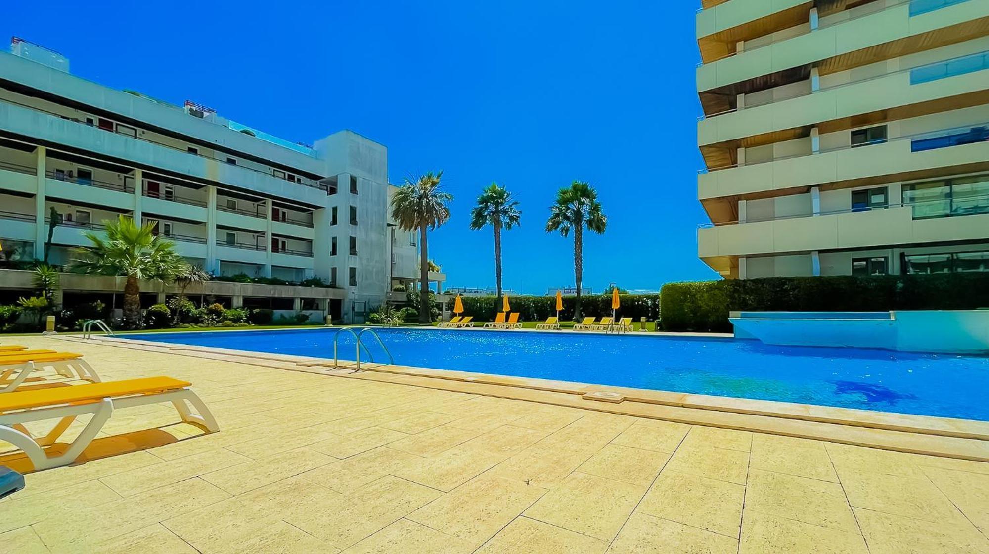 Vista Dos Seus Sonhos T2 Hsr Vilamarina Apartment